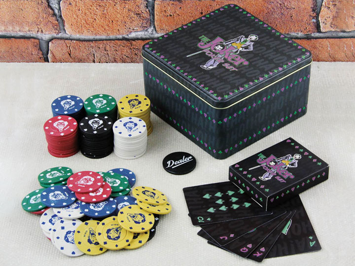 DC Comics The Joker Poker Set Gallery Image 1