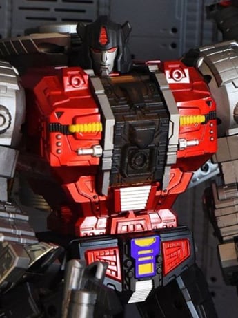 Gigasaurs HQ-04R Graviter (Chrome Version) Gallery Image 2