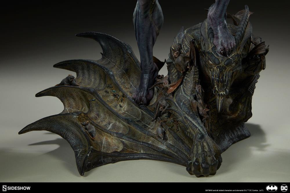 DC Comics Gotham City Nightmare Collection Batman Statue Gallery Image 9