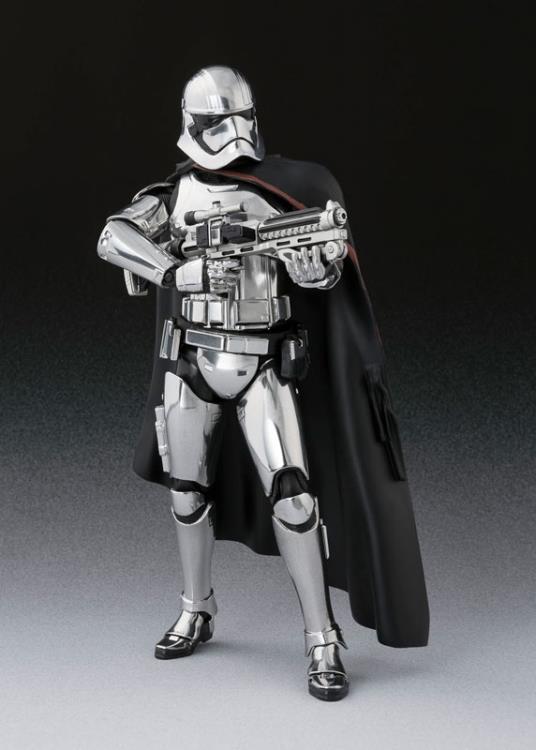 Star Wars S.H.Figuarts Captain Phasma & First Order Stormtrooper Special Set (The Last Jedi) Gallery Image 6