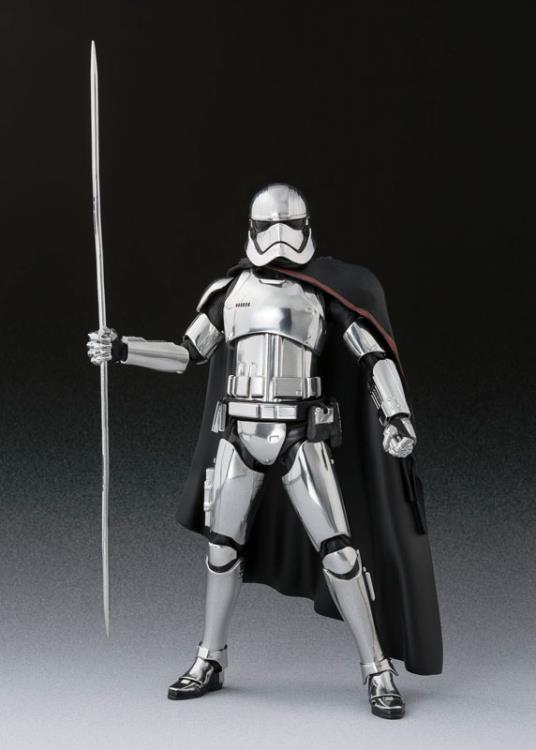 Star Wars S.H.Figuarts Captain Phasma & First Order Stormtrooper Special Set (The Last Jedi) Gallery Image 5
