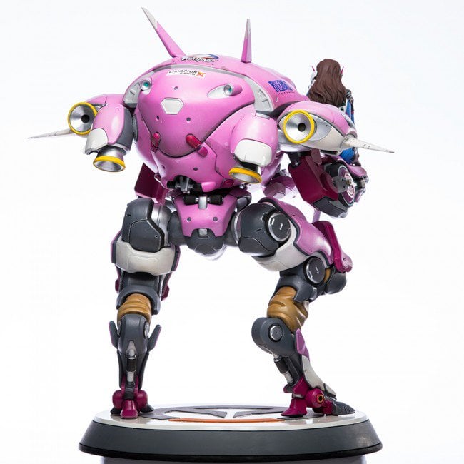 Overwatch D.Va With MEKA Statue Gallery Image 7