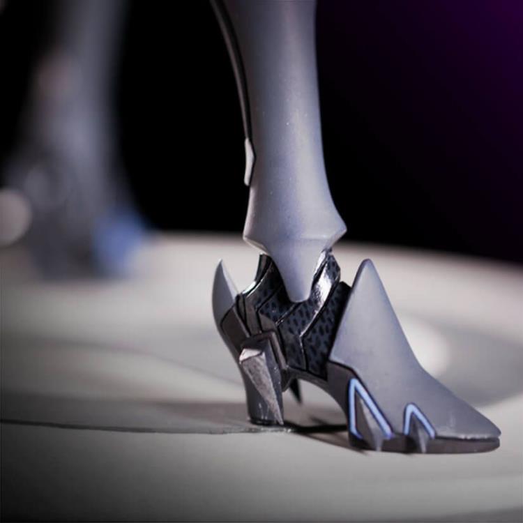 Overwatch Widowmaker Statue Gallery Image 9