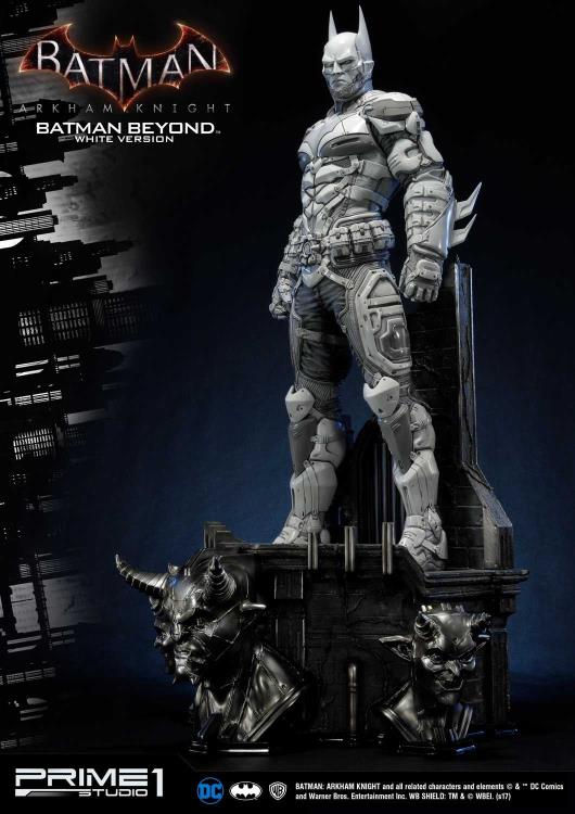 Batman: Arkham Knight Museum Masterline Batman Beyond (White Ver.) Statue Gallery Image 7