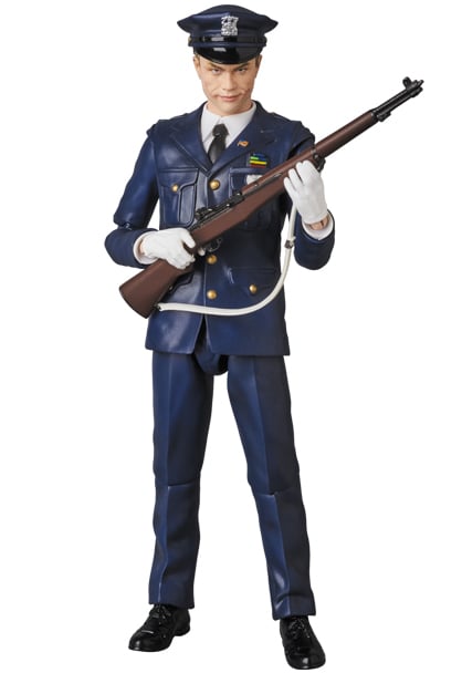 The Dark Knight MAFEX No.062 The Joker (Cop Ver.) Action Figure Gallery Image 3