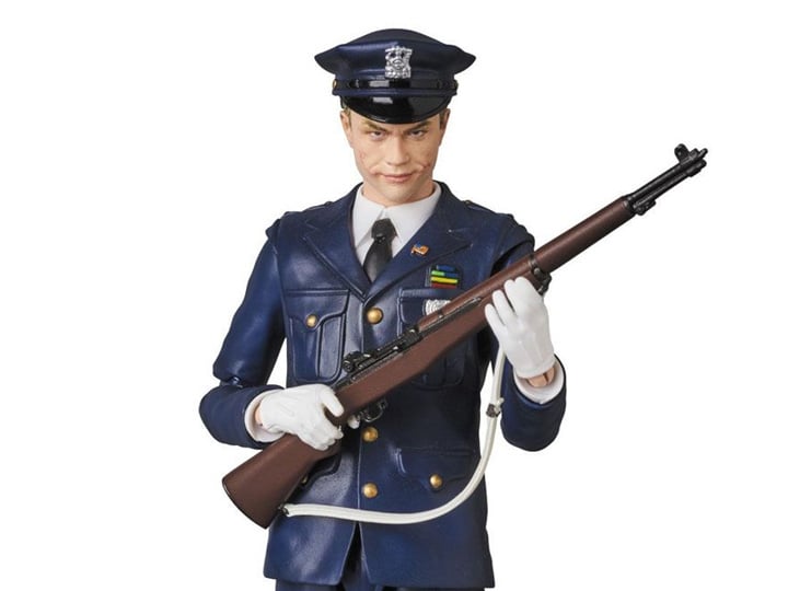 The Dark Knight MAFEX No.062 The Joker (Cop Ver.) Action Figure Gallery Image 1