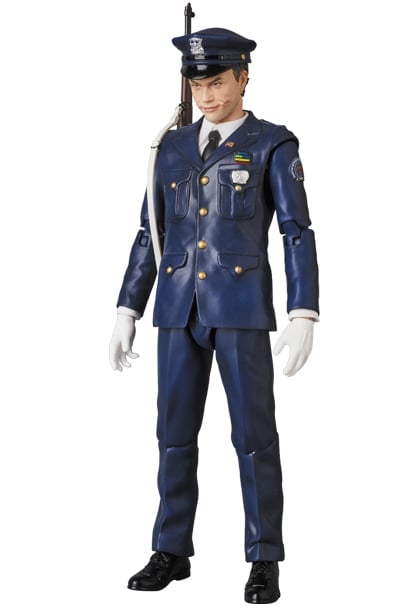 The Dark Knight MAFEX No.062 The Joker (Cop Ver.) Action Figure Gallery Image 4