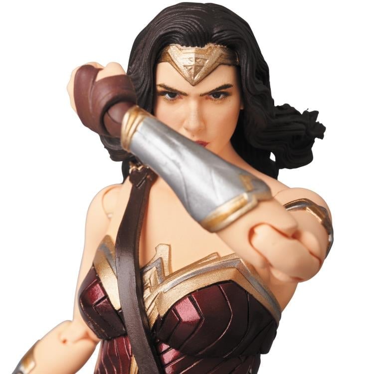 Justice League MAFEX No.060 Wonder Woman Action Figure