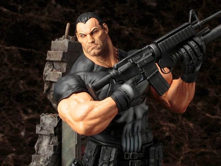 Marvel Universe Punisher Fine Art Statue Gallery Image 1