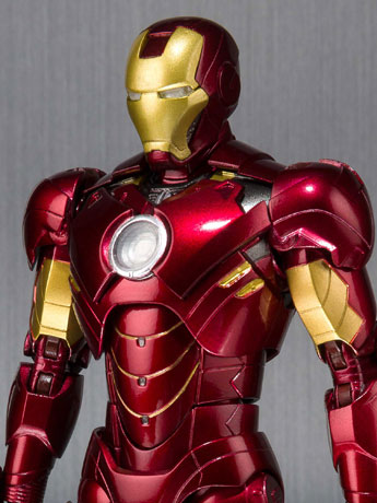 Iron Man 2 S.H.Figuarts Iron Man Mark IV & Hall of Armor Set Gallery Image 2