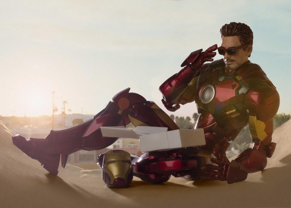 Iron Man 2 S.H.Figuarts Iron Man Mark IV & Hall of Armor Set Gallery Image 7