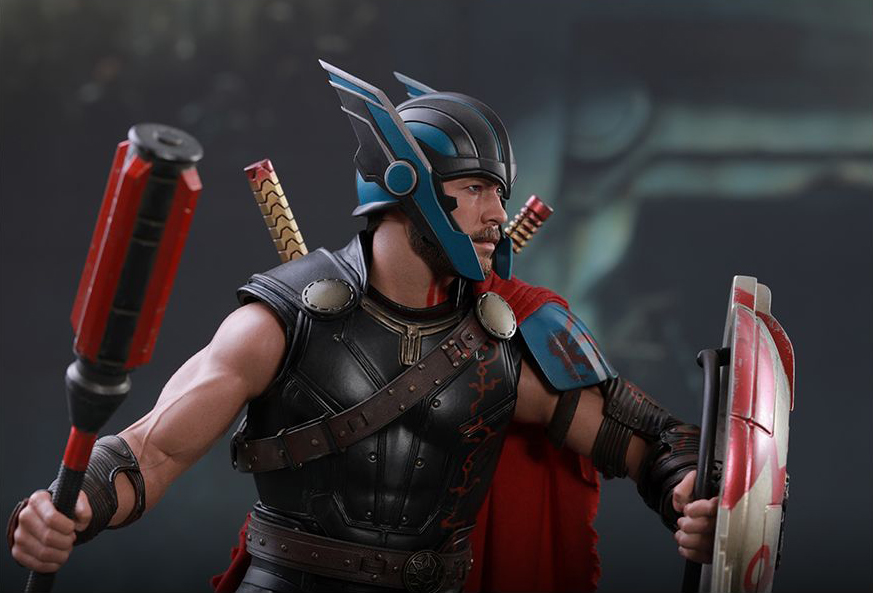 Thor: Ragnarok MMS444 Gladiator Thor 1/6th Scale Collectible Figure Gallery Image 6