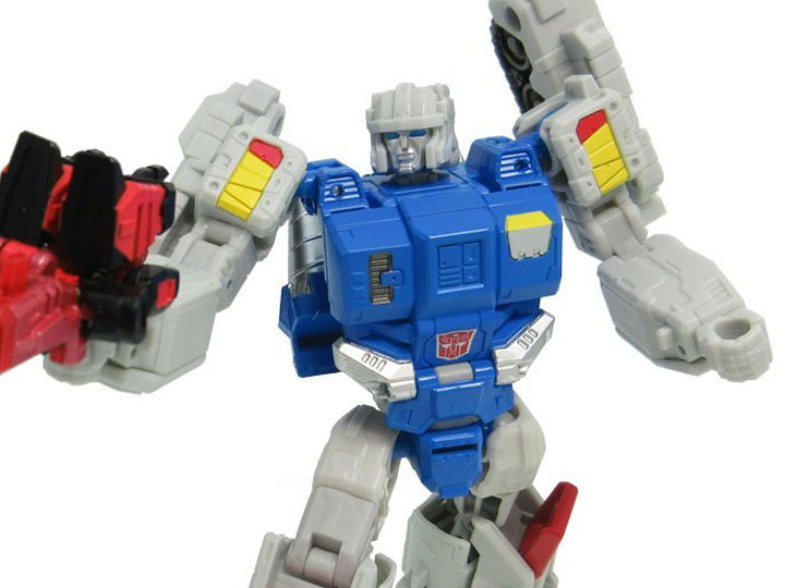 Transformers Legends LG65 Targetmaster Twin Twist Gallery Image 1