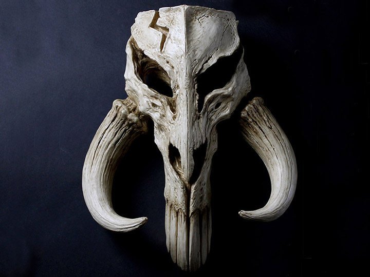 Star Wars Mandalorian Mythosaur Skull Wall Decor Gallery Image 1