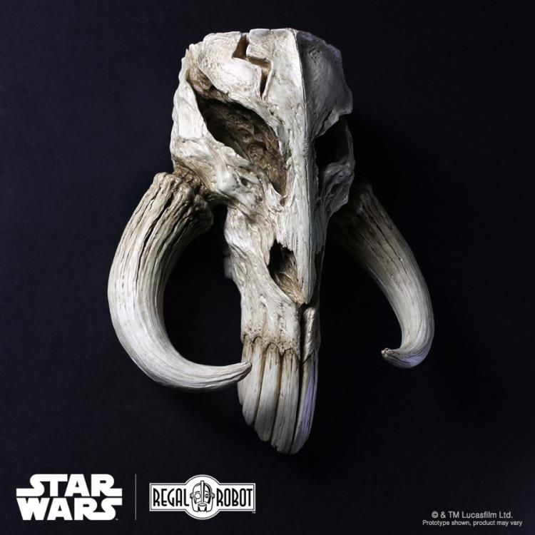 Star Wars Mandalorian Mythosaur Skull Wall Decor Gallery Image 6