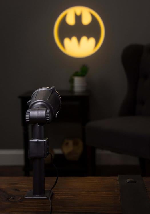 DC Comics Bat Signal Projector Gallery Image 3