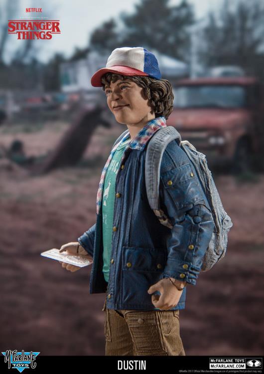 Stranger Things Dustin Action Figure Gallery Image 8