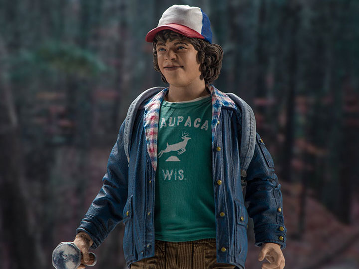 Stranger Things Dustin Action Figure Gallery Image 1