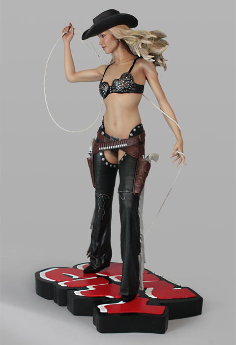 Sin City Nancy Callahan 1/4 Scale Statue Gallery Image 4