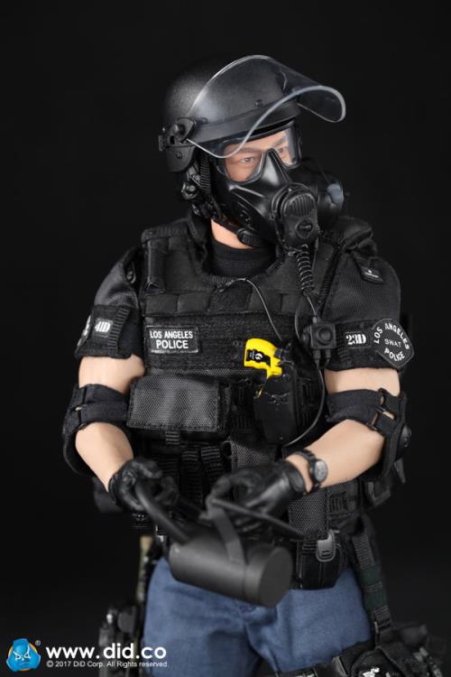 Los Angeles Police Department Special Weapons And Tactics (LAPD