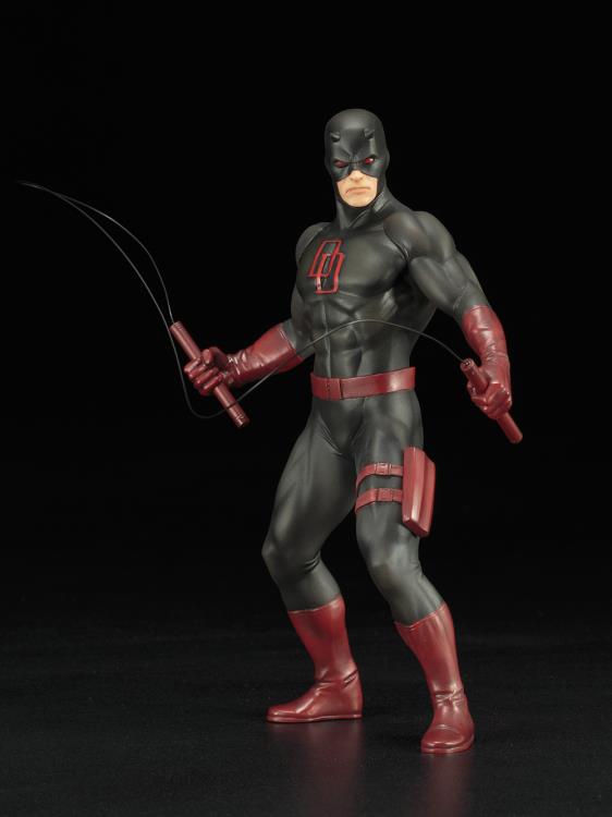 Marvel The Defenders ArtFX+ Daredevil (Black Suit) Statue Gallery Image 9