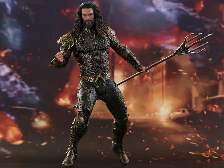 Justice League MMS447 Aquaman 1/6th Scale Collectible Figure Gallery Image 5