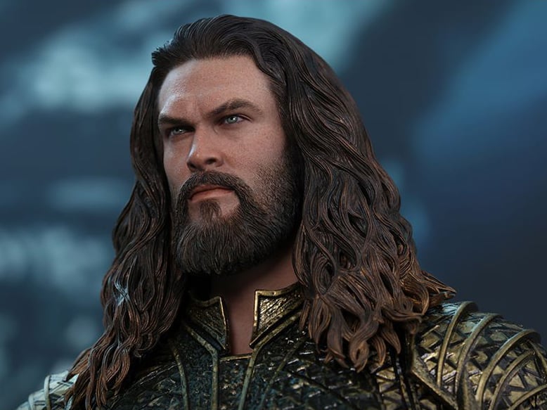 Justice League MMS447 Aquaman 1/6th Scale Collectible Figure Gallery Image 11