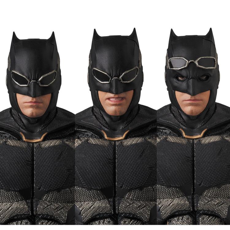 Justice League MAFEX No.064 Batman (Tactical Suit) Action Figure Gallery Image 8