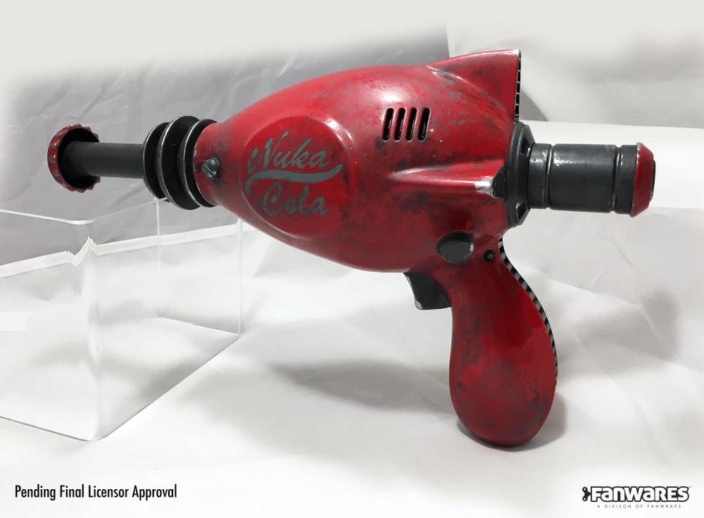 Fallout 4: Nuka World Thirst Zapper Full Scale Wall Armory Accessory Gallery Image 10