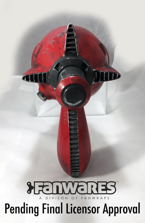Fallout 4: Nuka World Thirst Zapper Full Scale Wall Armory Accessory Gallery Image 9