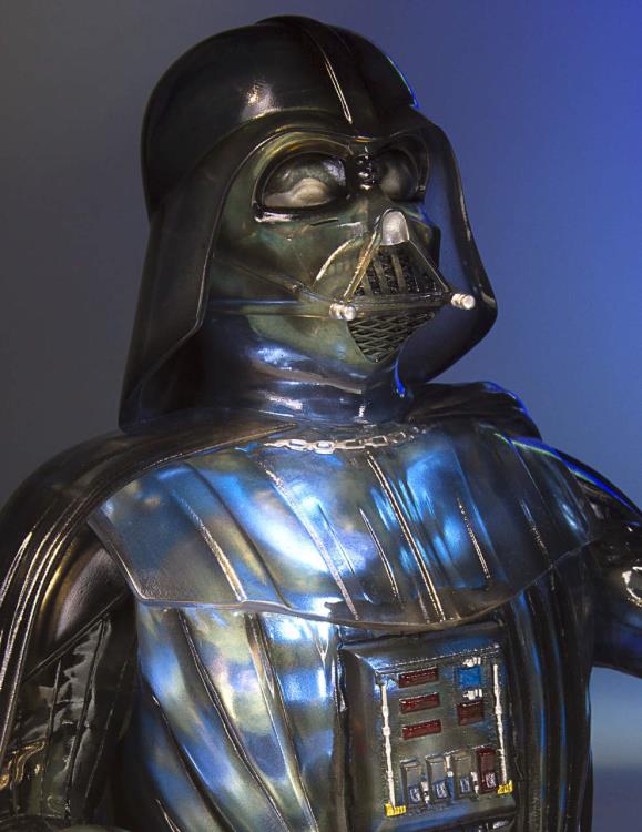Star Wars Darth Vader (Emperor's Wrath) Collectible Mini Bust Gallery Image 11