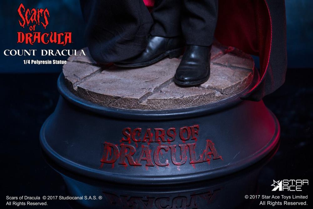 Scars of Dracula Count Dracula 1/4 Scale Statue Gallery Image 9