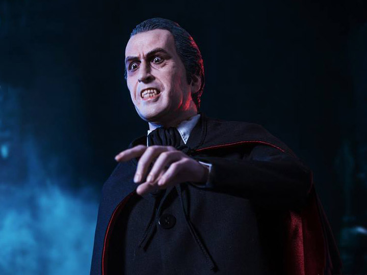 Scars of Dracula Count Dracula 1/4 Scale Statue Gallery Image 1