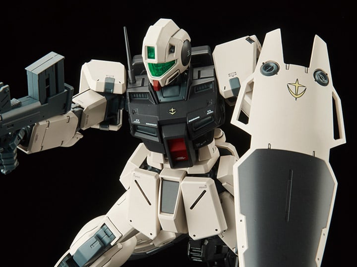 Mobile Suit Gundam 0080: War in the Pocket MG GM Command (Colony Type) 1/100 Model Kit Gallery Image 1