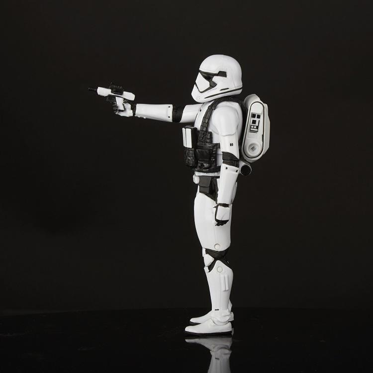 Star Wars: The Black Series 6" First Order Stormtrooper With Gear (The Last Jedi) Exclusive Gallery Image 12