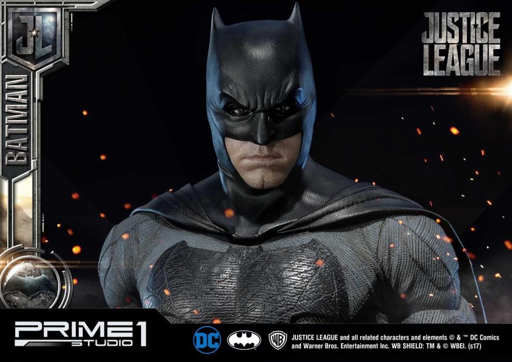 Justice League Museum Masterline Batman Statue Gallery Image 11