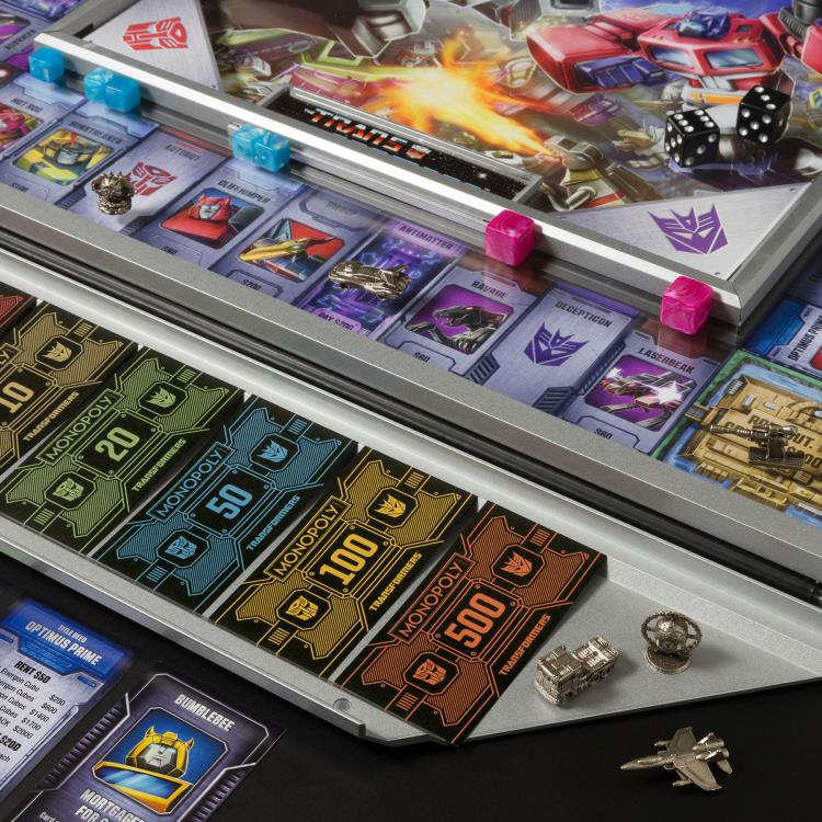 Monopoly: Transformers Deluxe Collector's Edition Gallery Image 6