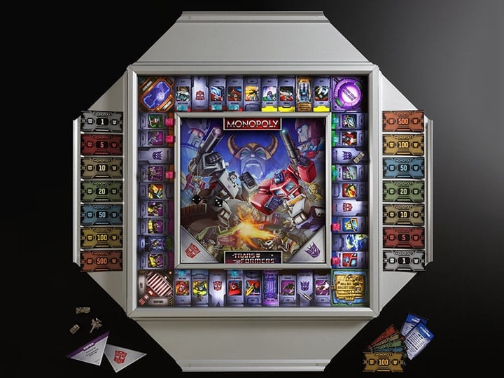 Monopoly: Transformers Deluxe Collector's Edition Gallery Image 1