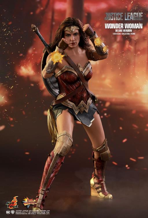 Justice League MMS451 Wonder Woman (Deluxe Ver.) 1/6th Scale Collectible Figure Gallery Image 6