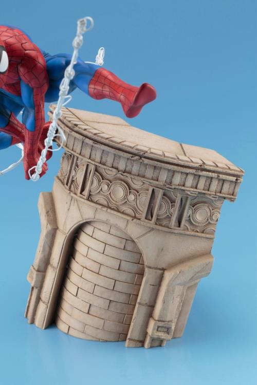 Marvel Universe ArtFX Spider-Man (Webslinger) Statue Gallery Image 11