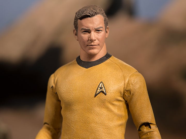 Star Trek Captain James T. Kirk Action Figure Gallery Image 1