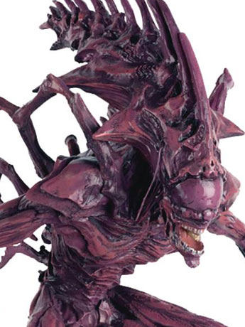Alien & Predator Figurine Collection Special Edition #6 Xenomorph King (Aliens Rogue) Gallery Image 2