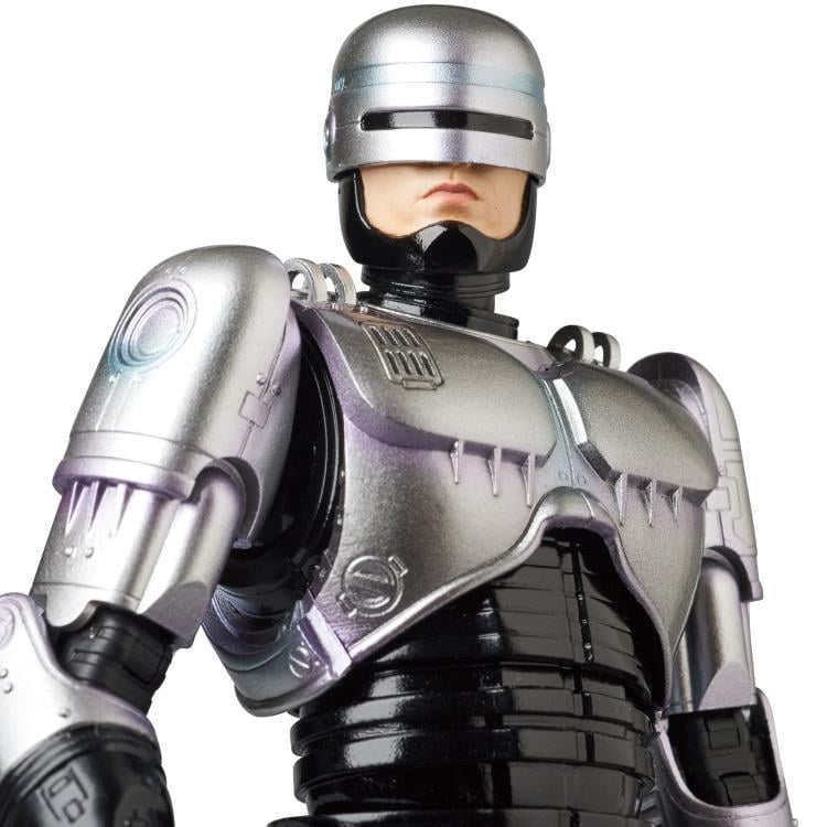 RoboCop MAFEX No.067 RoboCop Action Figure Gallery Image 12