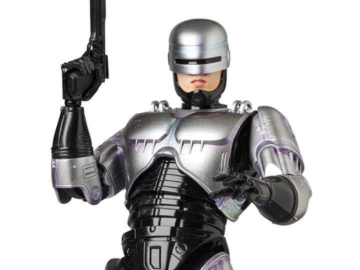 RoboCop MAFEX No.067 RoboCop Action Figure Gallery Image 1