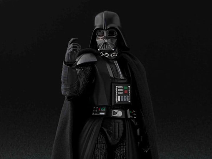 Star Wars S.H.Figuarts Darth Vader (A New Hope) Gallery Image 1