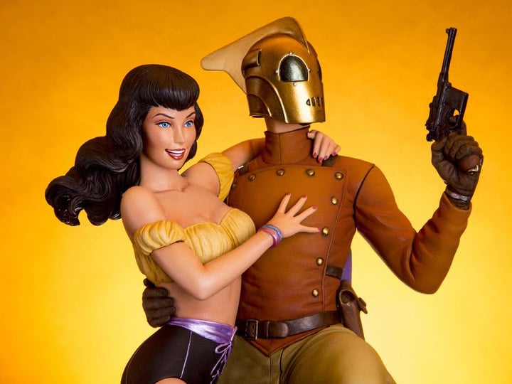 The Rocketeer & Betty Statue Gallery Image 1