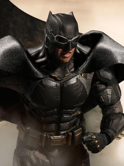 Justice League One:12 Collective Batman (Tactical Suit) Gallery Image 2