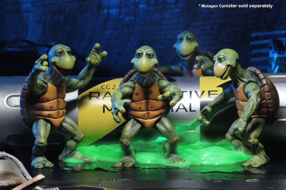 Teenage Mutant Ninja Turtles (1990 Movie) Baby Turtles 1/4 Scale Figure Set Gallery Image 3