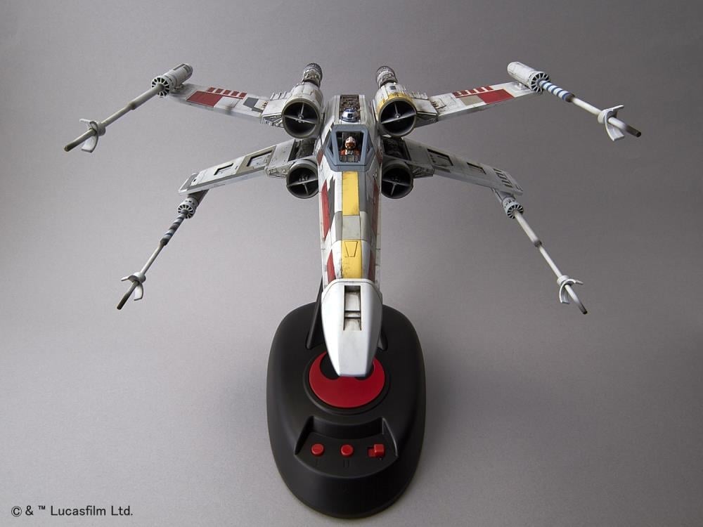 Star Wars X-Wing Starfighter (Moving Edition) 1/48 Scale Model Kit Gallery Image 11