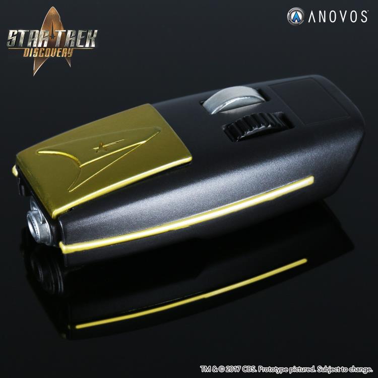 Star Trek: Discovery Starfleet Phaser Pistol Interactive Prop Replica Gallery Image 10